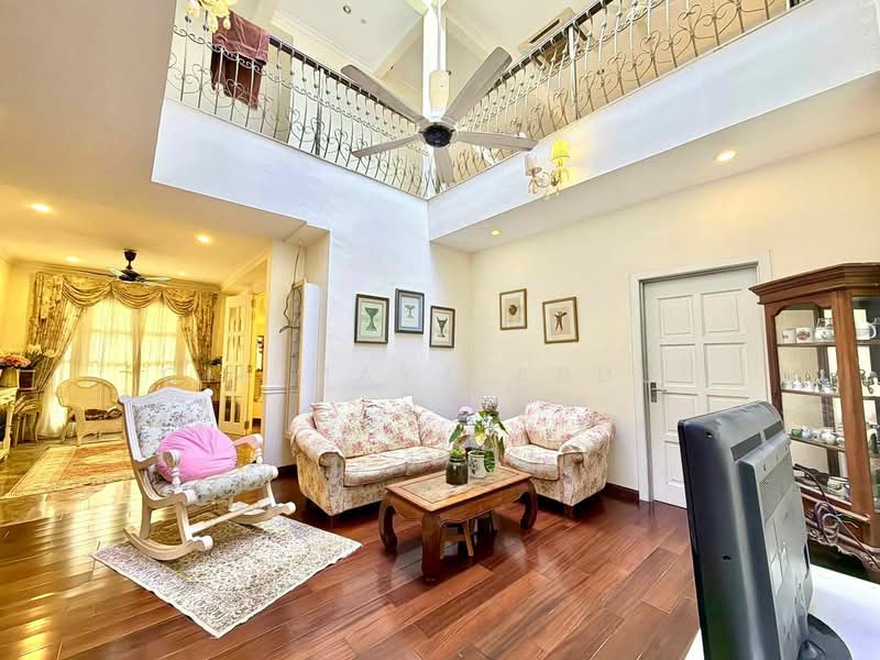 Rumah Berkembar untuk Dijual di Ampang (Kuala Lumpur) - Cik Maya Abdul - Living Room - PropertyGuru.com.my