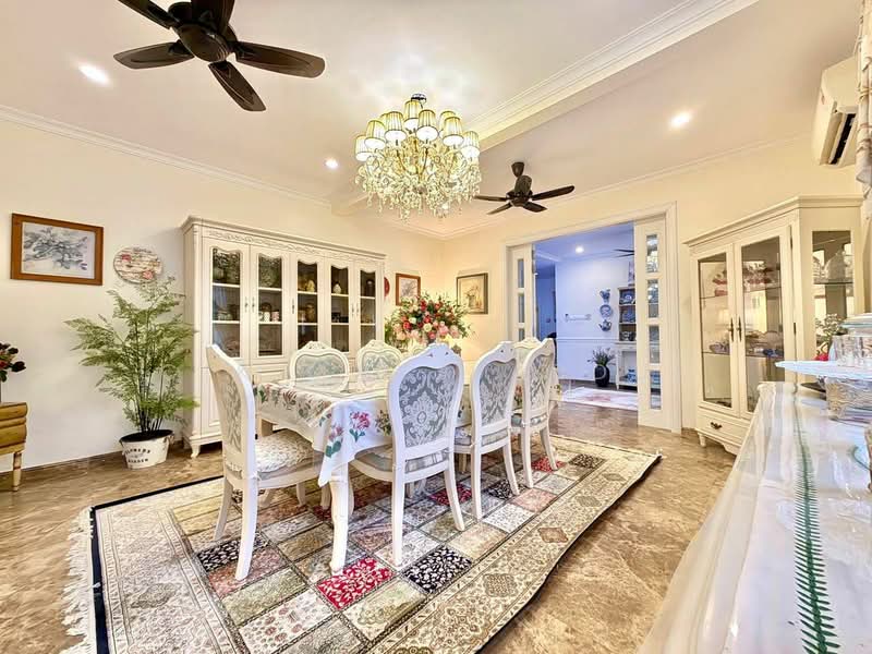 Rumah Berkembar untuk Dijual di Ampang (Kuala Lumpur) - Cik Maya Abdul - Dining Room - PropertyGuru.com.my