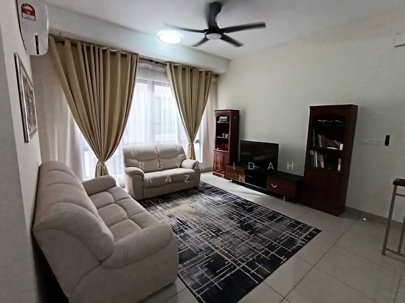 Townhouse for Rent in Kajang (Selangor) - Norsyahidah Razlan - Living Room - PropertyGuru.com.my