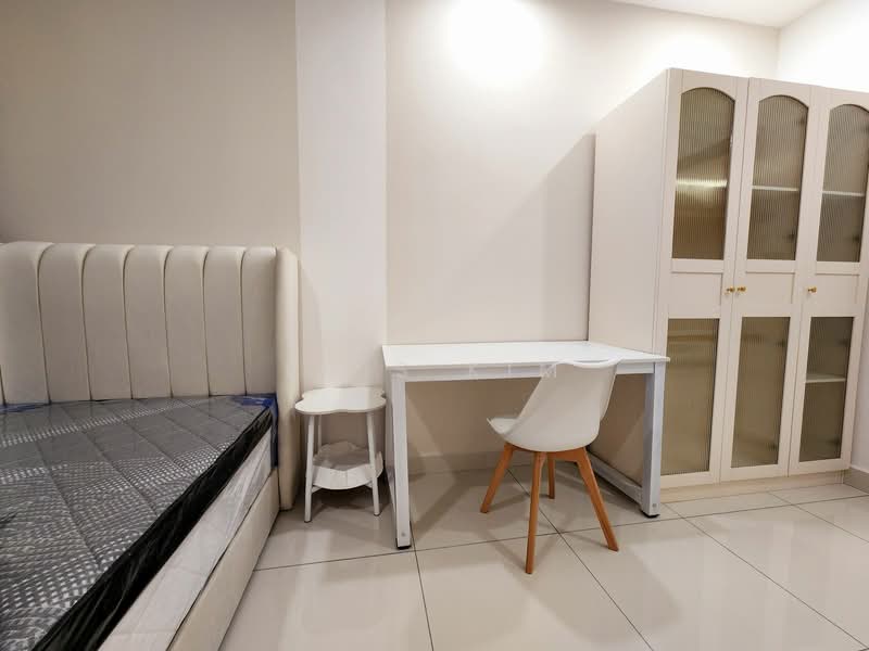 Servis Apartment untuk Disewa di The New Duo @ Edumetro - Kris Kim - Bedroom - PropertyGuru.com.my