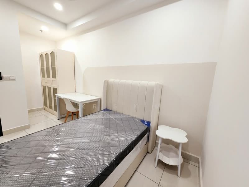 Servis Apartment untuk Disewa di The New Duo @ Edumetro - Kris Kim - Bedroom - PropertyGuru.com.my