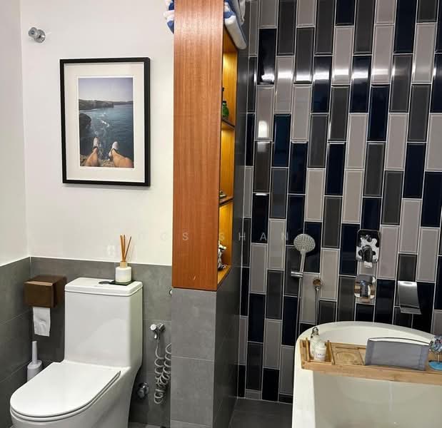 Service Residence for Rent at Centrio Pantai Hillpark - CCS Shan - Bathroom - PropertyGuru.com.my
