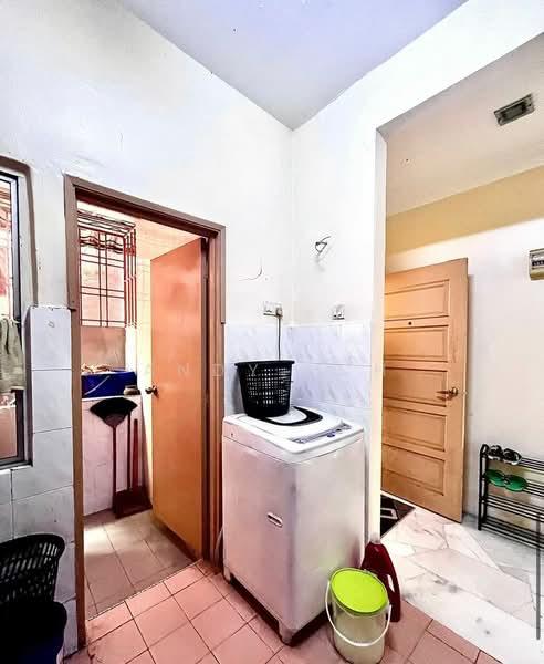 Pangsapuri untuk Dijual di Kekwa Apartment - Andy LCH - Interior - PropertyGuru.com.my