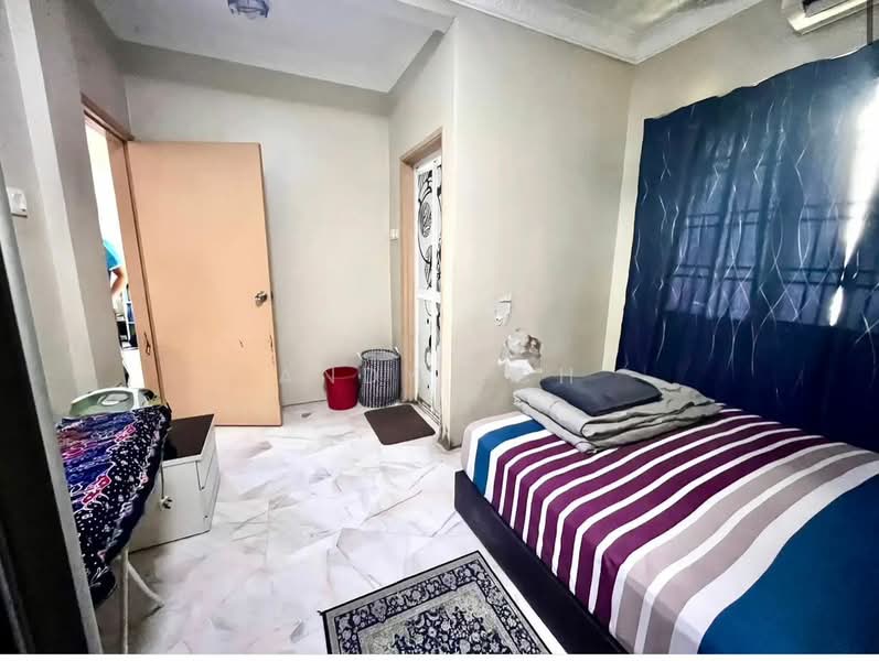 Pangsapuri untuk Dijual di Kekwa Apartment - Andy LCH - Bedroom - PropertyGuru.com.my
