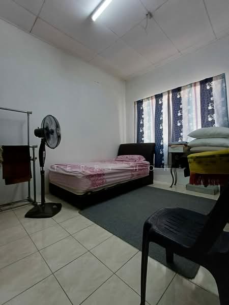 2-storey Terraced House for Sale in Taman Lestari Putra (Seri Kembangan) - Terry Hoh - PropertyGuru.com.my