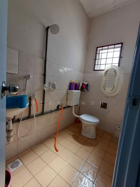 2-storey Terraced House for Sale in Taman Lestari Putra (Seri Kembangan) - Terry Hoh - PropertyGuru.com.my