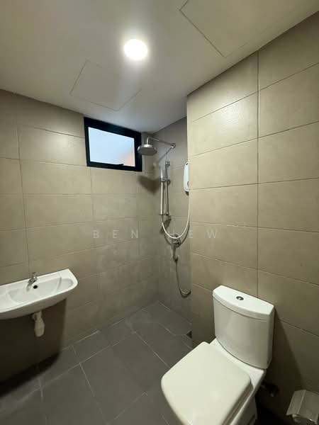 Kondominium untuk Dijual di Senzvilles (Senzo Residence) - Ben Hew - Bathroom - PropertyGuru.com.my