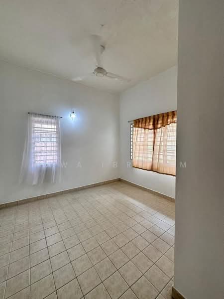 Semi-Detached House for Rent in Prima Saujana (Kajang) - Hawa Ibrahim - Interior - PropertyGuru.com.my