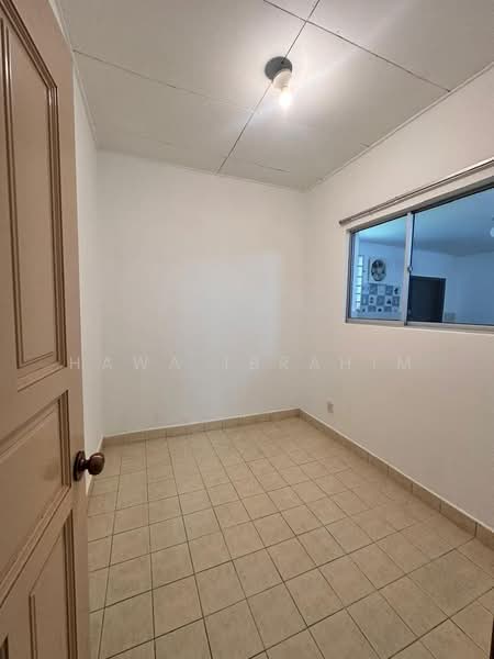 Semi-Detached House for Rent in Prima Saujana (Kajang) - Hawa Ibrahim - Interior - PropertyGuru.com.my