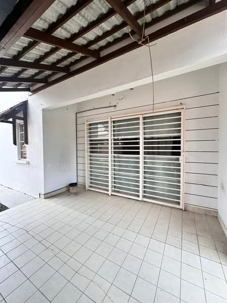 Semi-Detached House for Rent in Prima Saujana (Kajang) - Hawa Ibrahim - Exterior - PropertyGuru.com.my