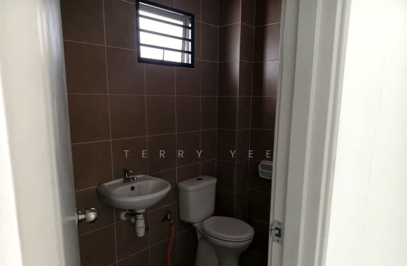 2-storey Terraced House for Sale in Kajang (Selangor) - Terry Yee - Bathroom - PropertyGuru.com.my
