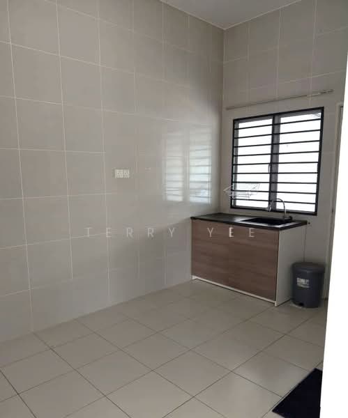 2-storey Terraced House for Sale in Kajang (Selangor) - Terry Yee - Kitchen - PropertyGuru.com.my