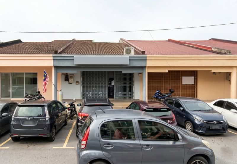 Shop for Rent in Bandar Puchong Utama (Puchong) - Ms Sim - Exterior - PropertyGuru.com.my
