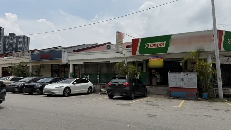 Shop for Rent in Bandar Puchong Utama (Puchong) - Ms Sim - Exterior - PropertyGuru.com.my
