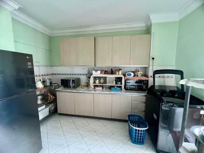 Condominium for Sale at Bam Villa - Jayden Chik - Kitchen - PropertyGuru.com.my