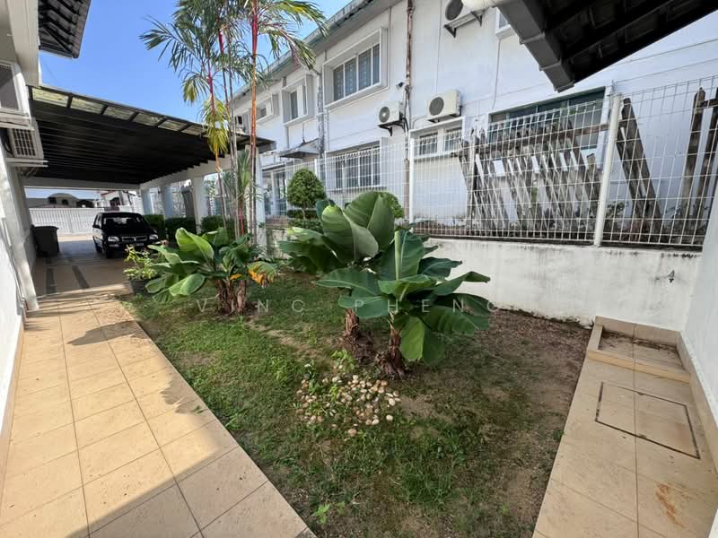 Bungalow for Sale in Taman Bukit Melaka (Bukit Baru) - Vinc Pheng - Exterior - PropertyGuru.com.my