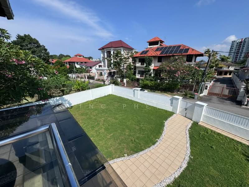 Bungalow for Sale in Taman Bukit Melaka (Bukit Baru) - Vinc Pheng - Exterior - PropertyGuru.com.my
