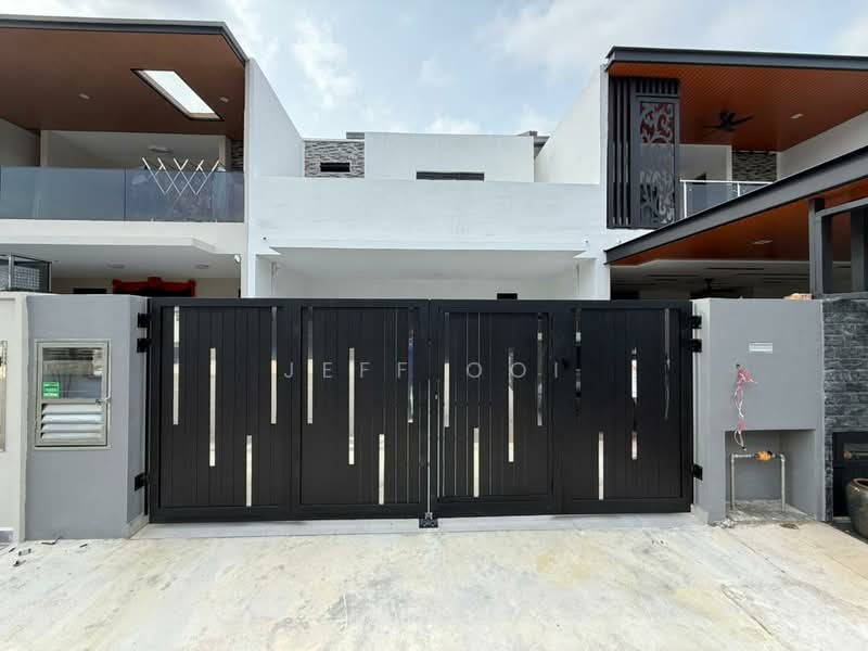 Rumah Teres untuk Dijual di Skudai (Johor) - Jeff Ooi - Exterior - PropertyGuru.com.my