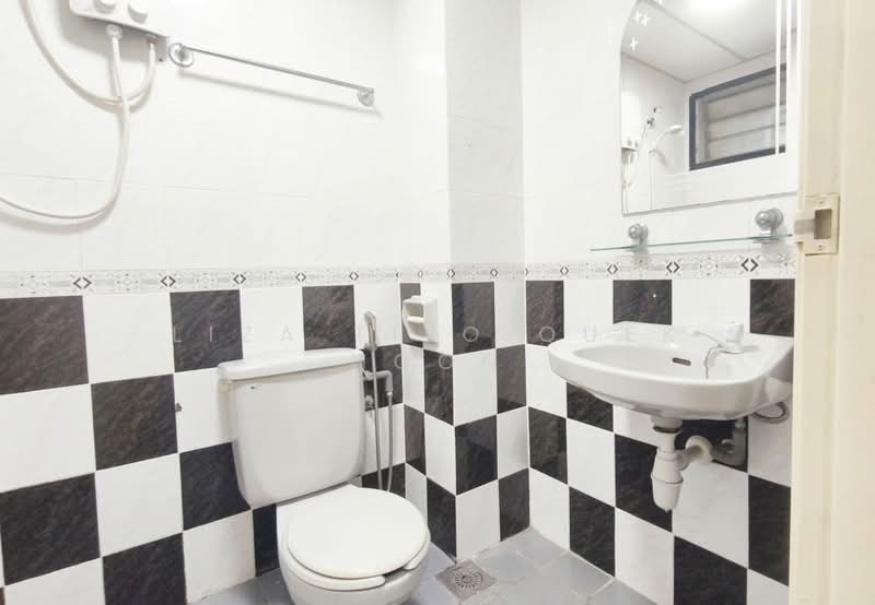 Kondominium untuk Dijual di Astana Putra - Liza Tieo Quek Hoon - Bathroom - PropertyGuru.com.my