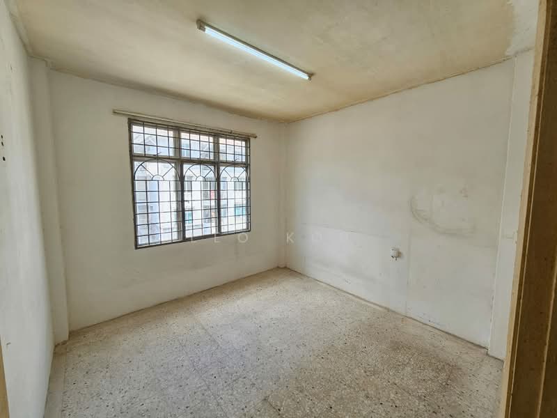Pangsapuri untuk Dijual di Kiambang Apartment - Leo Koh - Interior - PropertyGuru.com.my