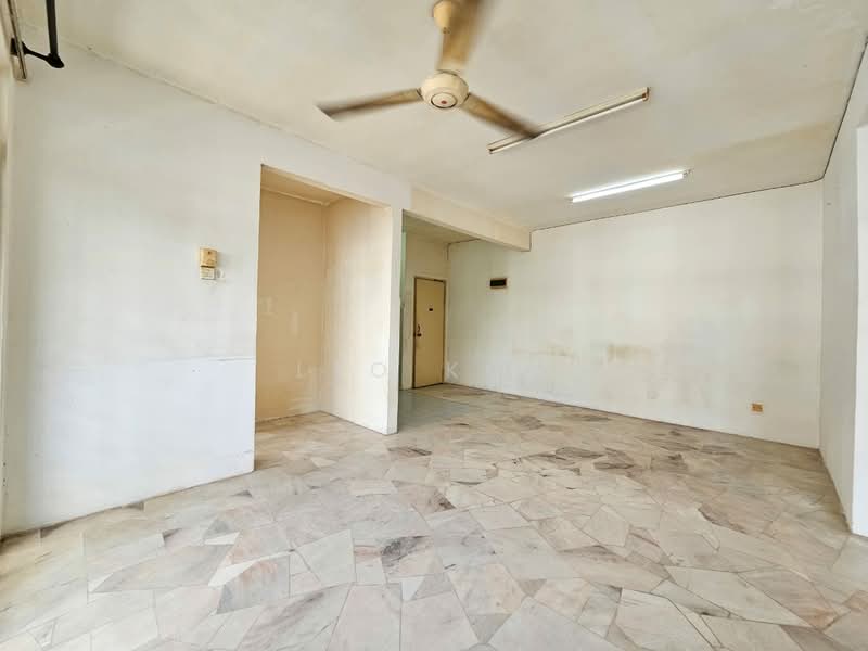 Pangsapuri untuk Dijual di Kiambang Apartment - Leo Koh - Interior - PropertyGuru.com.my