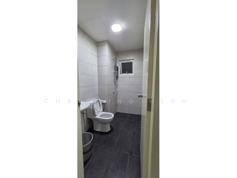 Servis Apartment untuk Disewa di Residensi Rimbun @ Canopy Hills - Chai Ming Hern - Bathroom - PropertyGuru.com.my