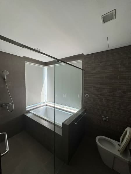 Condominium for Rent at Hampshire Residences - Sean Lo - Bathroom - PropertyGuru.com.my