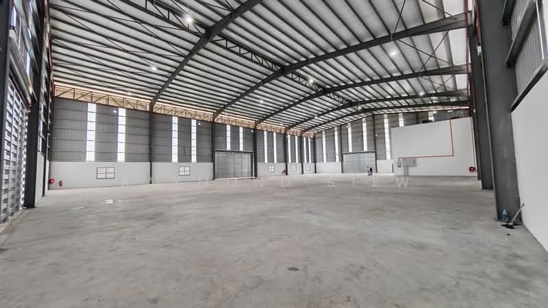 Detached Factory for Rent in Rawang (Selangor) - Raymond Siew - Interior - PropertyGuru.com.my