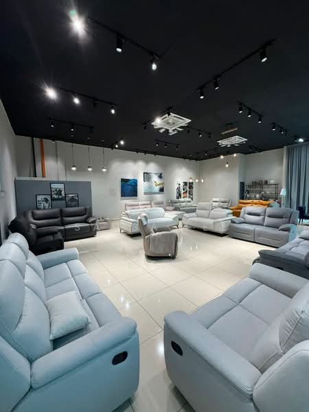 Factory for Sale in Ulu Tiram (Johor) - Sausa Lee - Living Room - PropertyGuru.com.my