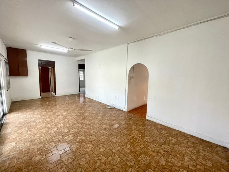 Bungalow for Rent in Tanjung Bungah (Penang) - Kelvin Lee - Living Room - PropertyGuru.com.my