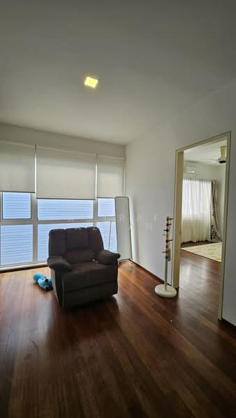 Zero-Lot Bungalow for Rent in Lakefront Villa (Cyberjaya) - Asyraf Azman - Living Room - PropertyGuru.com.my