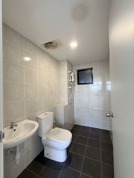 Service Residence for Rent at Huni @ Eco Ardence - Shiryn Ong - Bathroom - PropertyGuru.com.my
