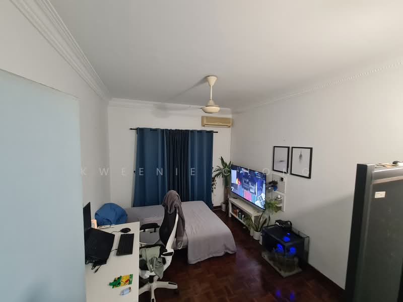 Condominium for Sale at Puncak Nusa Kelana - Kweenie Chong - Bedroom - PropertyGuru.com.my