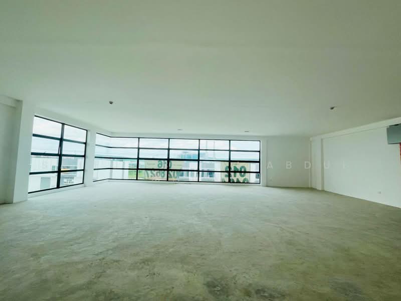 Semi-D Factory for Rent in Banting (Banting) - Saiful Bahri Abdul Manan - Interior - PropertyGuru.com.my