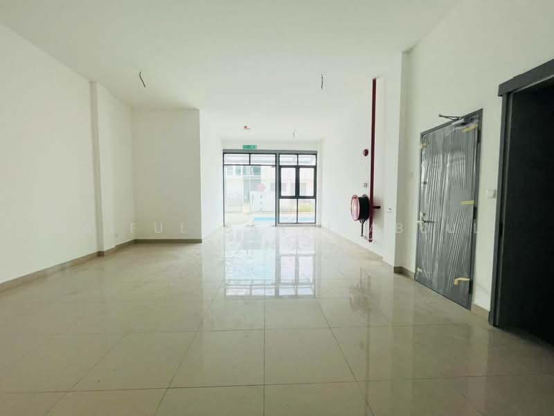 Semi-D Factory for Rent in Banting (Banting) - Saiful Bahri Abdul Manan - Entrance - PropertyGuru.com.my