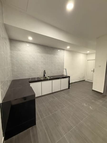 Rumah Teres 1 Tingkat untuk Dijual di Johor Bahru (Johor) - Jeff Ooi - Kitchen - PropertyGuru.com.my