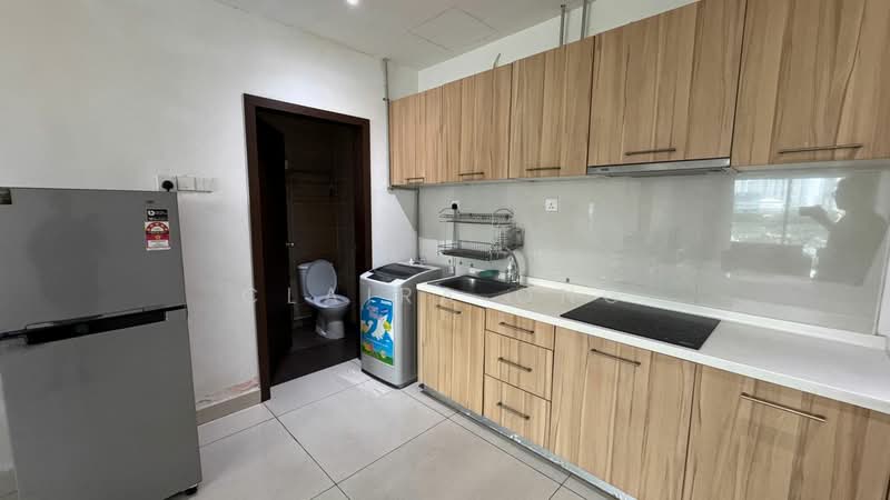Condominium for Rent at KSL D'Esplanade Residence - Claira Ong - Kitchen - PropertyGuru.com.my
