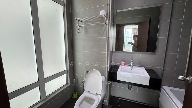 Condominium for Rent at KSL D'Esplanade Residence - Claira Ong - Bathroom - PropertyGuru.com.my