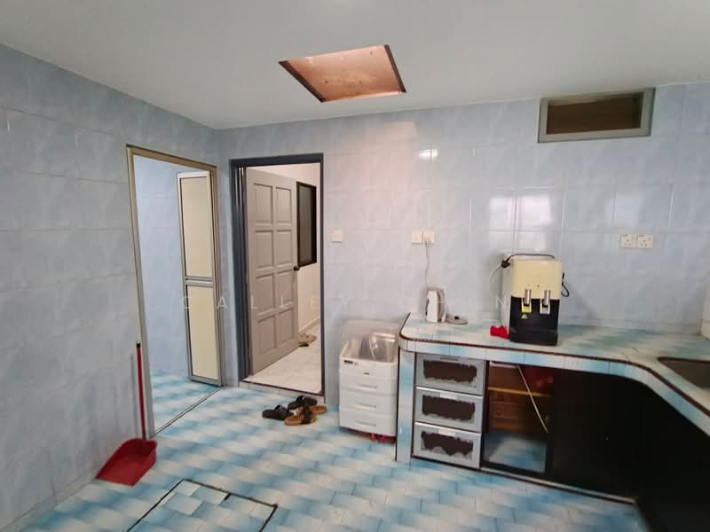 Rumah Teres 1 Tingkat untuk Dijual di Kulai Besar (Kulai) - Calley Chin - Kitchen - PropertyGuru.com.my