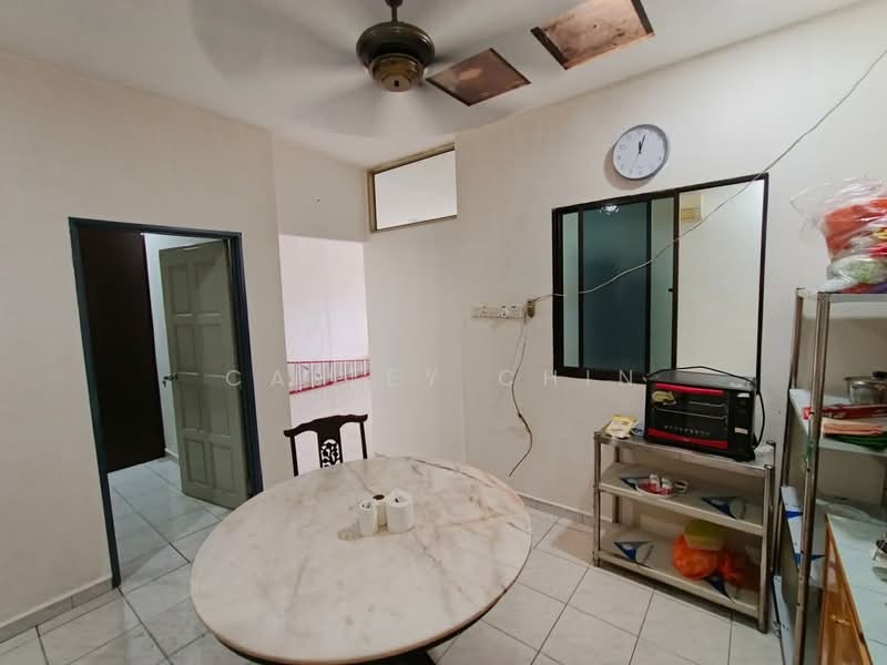 Rumah Teres 1 Tingkat untuk Dijual di Kulai Besar (Kulai) - Calley Chin - Interior - PropertyGuru.com.my