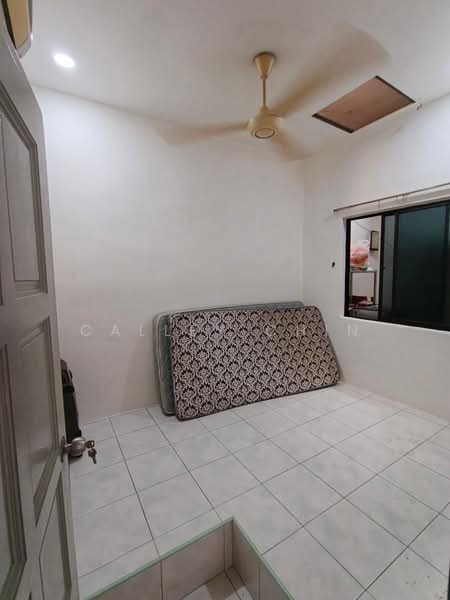 Rumah Teres 1 Tingkat untuk Dijual di Kulai Besar (Kulai) - Calley Chin - Interior - PropertyGuru.com.my