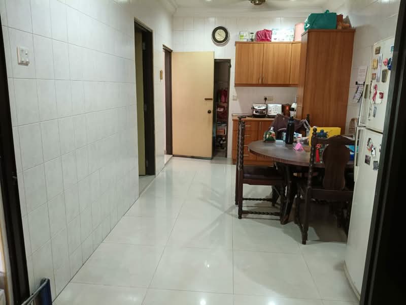2-storey Terraced House for Sale in Taman Overseas Union (Taman Oug) (Jalan Klang Lama (Old Klang Road)) - Han . - Kitchen - PropertyGuru.com.my