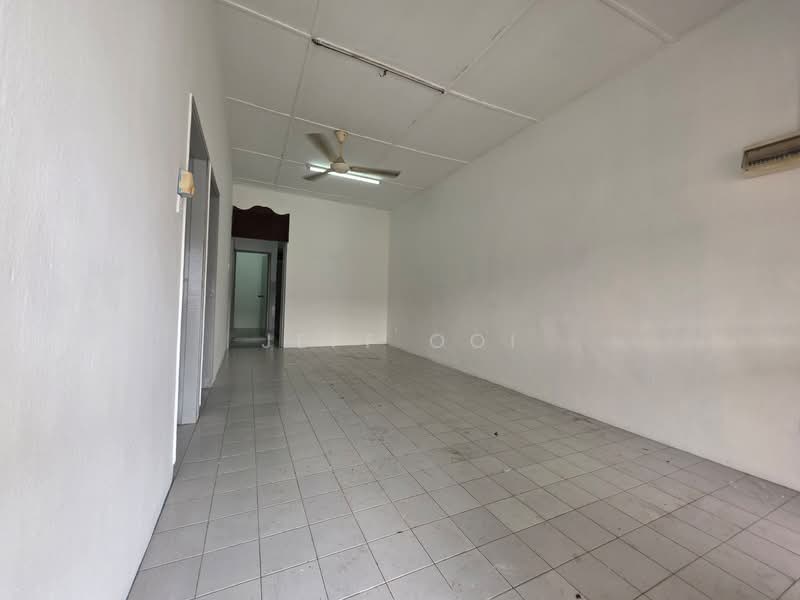 1-storey Terraced House for Sale in Johor Bahru (Johor) - Jeff Ooi - PropertyGuru.com.my