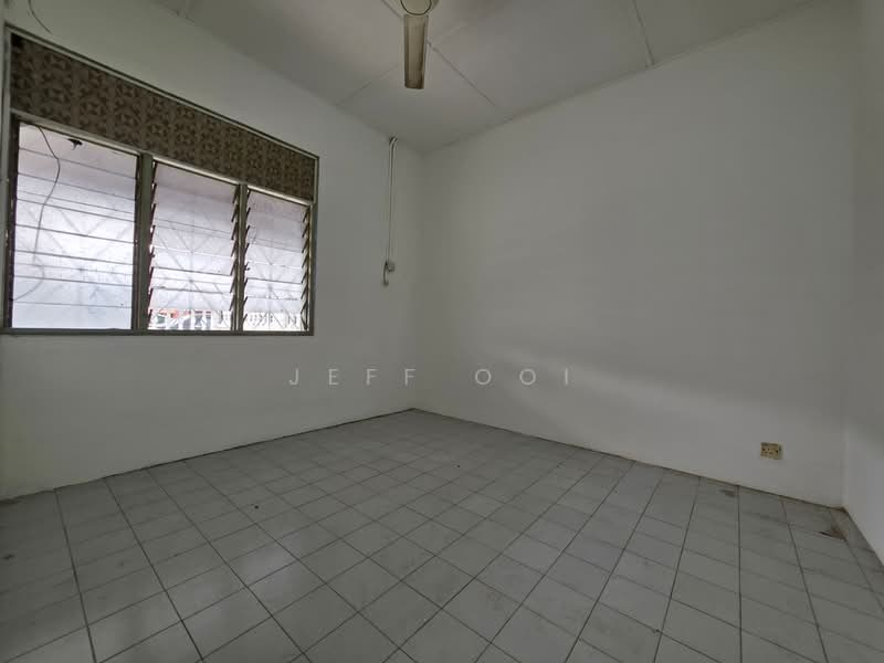 1-storey Terraced House for Sale in Johor Bahru (Johor) - Jeff Ooi - PropertyGuru.com.my