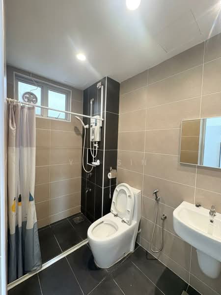 Service Residence for Rent at D'Putra Suites - Yit Sin - Bathroom - PropertyGuru.com.my