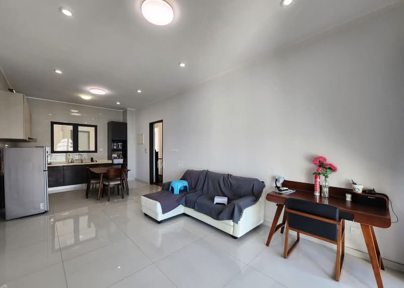 Condominium for Rent at Amberside @ Country Garden Danga Bay - Mr Lu - PropertyGuru.com.my