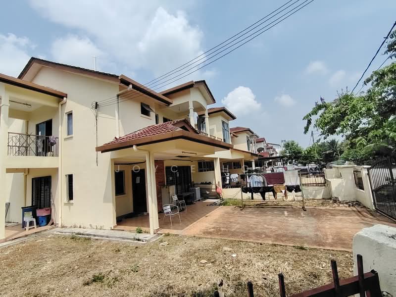 2-storey Terraced House for Sale in TAMAN PUCHONG UTAMA (Puchong) - Joyce Hoo - Exterior - PropertyGuru.com.my