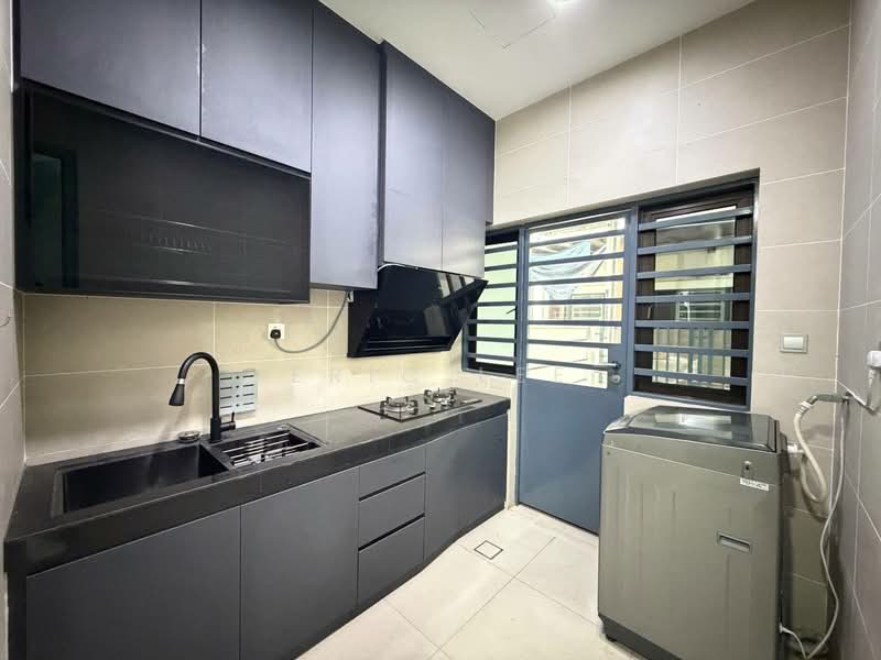 Cluster House for Sale in Horizon Hills (Iskandar Puteri (Nusajaya)) - Eric Lee - Kitchen - PropertyGuru.com.my