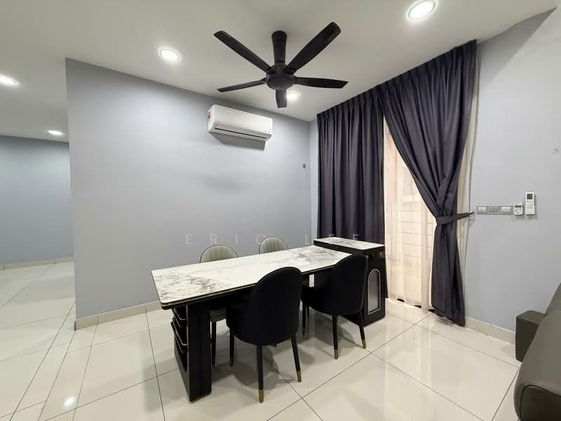 Cluster House for Sale in Horizon Hills (Iskandar Puteri (Nusajaya)) - Eric Lee - Dining Room - PropertyGuru.com.my
