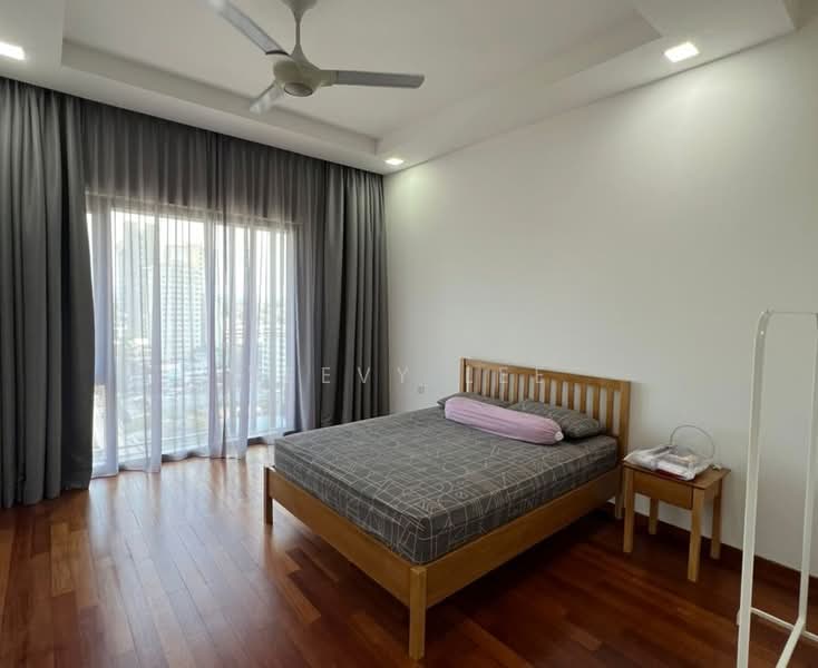 Service Residence for Rent at Sapphire Paradigm - Yeevy Lee - Bedroom - PropertyGuru.com.my